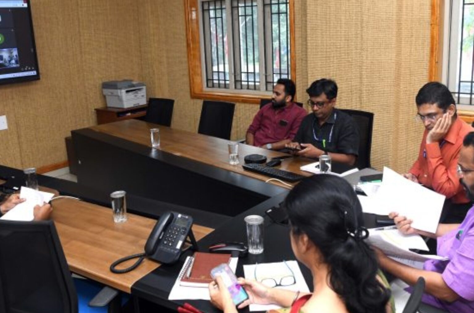 due-to-heavy-rain-in-kerala-revenue-minister-ordered-revenue-department-officials-should-not-go-beyond-their-authorised-surroundings